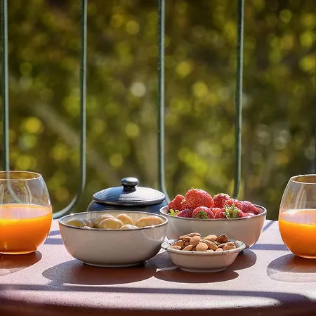 Appartement Seabatical By The Beach, 2bed And 2baths Cannes