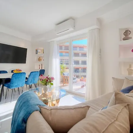 Апартаменты Seabatical By The Beach, 2bed And 2baths Канны