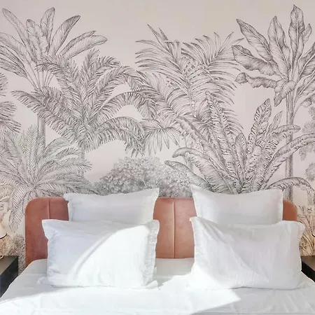 Seabatical By The Beach, 2bed And 2baths