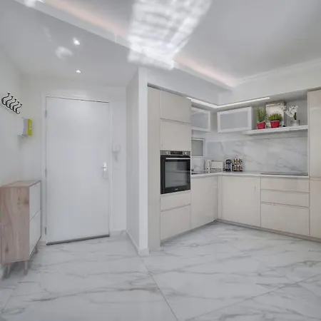 Daire Seabatical By The Beach, 2bed And 2baths